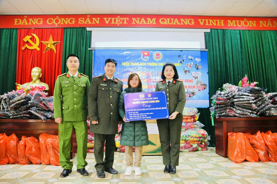 4FC7822C-066A-4F7E-A317-A2E47B7375D3.