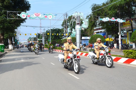 Lực lượng công an ra quân tấn công, trấn áp tội phạm trong thời gian diễn ra Đại hội Đảng toàn quốc lần thứ XII (ảnh Internet)