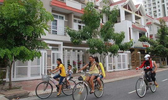 Villa là nhà thứ nhất không bị đánh thuế nhưng nhà thứ 2 mua tạm nhà cấp 4 thì lại bị đánh thuế?