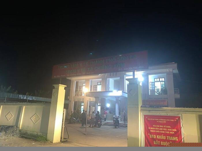 Trạm y tế nơi cháu bé tiêm