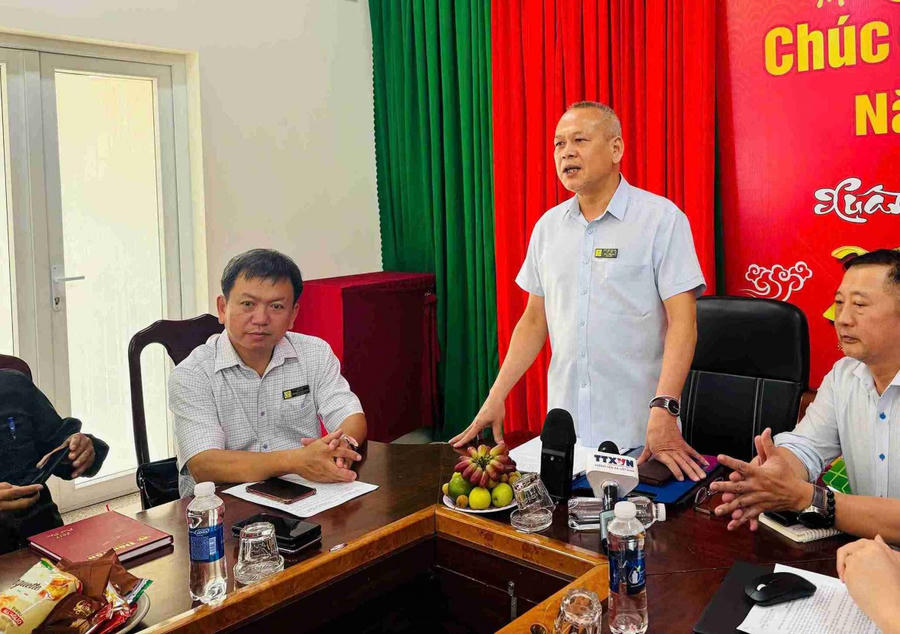 Ông Nay Phi La, Giám đốc Sở Y tế tỉnh Đắk Lắk thông tin về vụ việc.