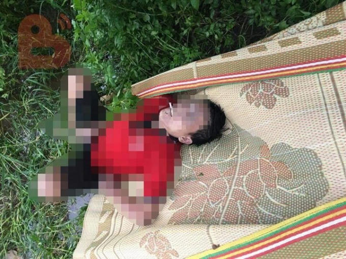 Thi  thể người đàn ông được người dân phát hiện.