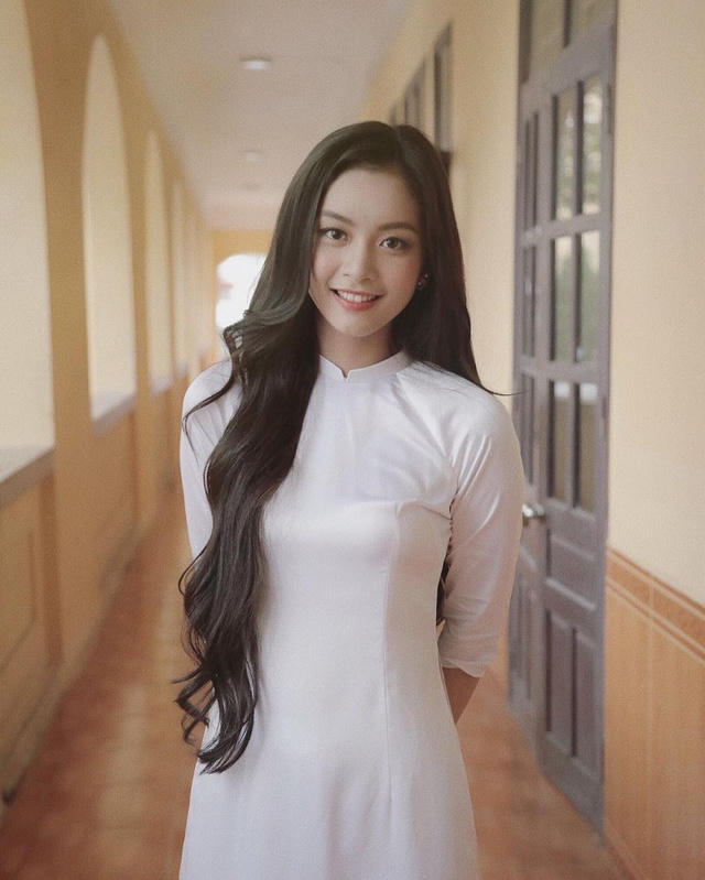 Bức ảnh xinh đẹp hoàn hảo của Nguyễn Tố Anh khiến cô trở thành "nữ thần" trong lòng nhiều bạn trẻ.
