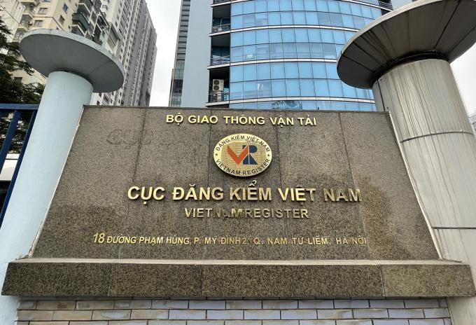 Cục Đăng kiểm Việt Nam đưa ra 4 phương án sắp xếp, tổ chức lại các tổ chức tham mưu, giúp việc và các đơn vị trực thuộc.