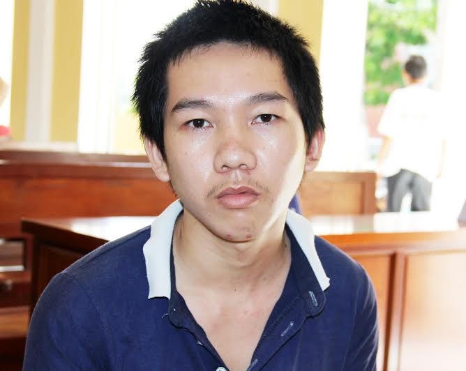 Bị cáo Nguyễn Thanh Tuấn tại phiên tòa.