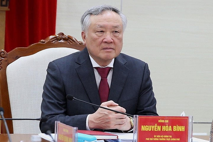 Phó Thủ tướng Thường trực Nguyễn Hòa Bình làm việc với lãnh đạo tỉnh Quảng Ninh (Ảnh: Báo QN).