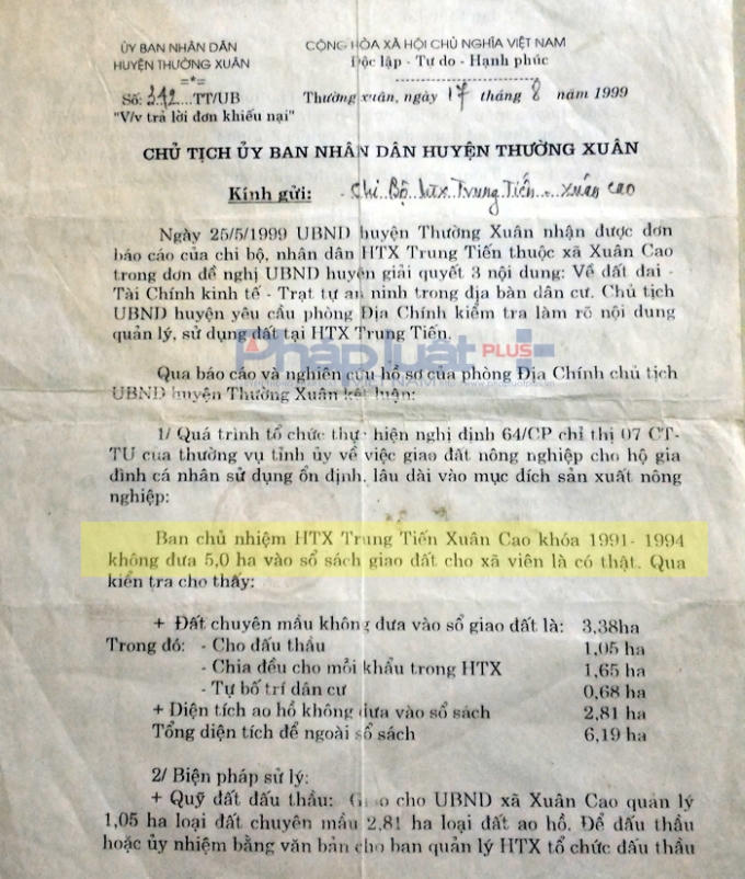 Công văn của UBND huyện Thường Xuân khẳng định việc HTX để 5ha đất ngoài sổ sách là có thật và yêu cầu xử lý cá nhân vi phạm. (Ảnh: A.Thắng)