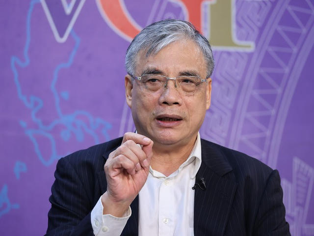 Chuyên gia kinh tế Trần Đình Thiên