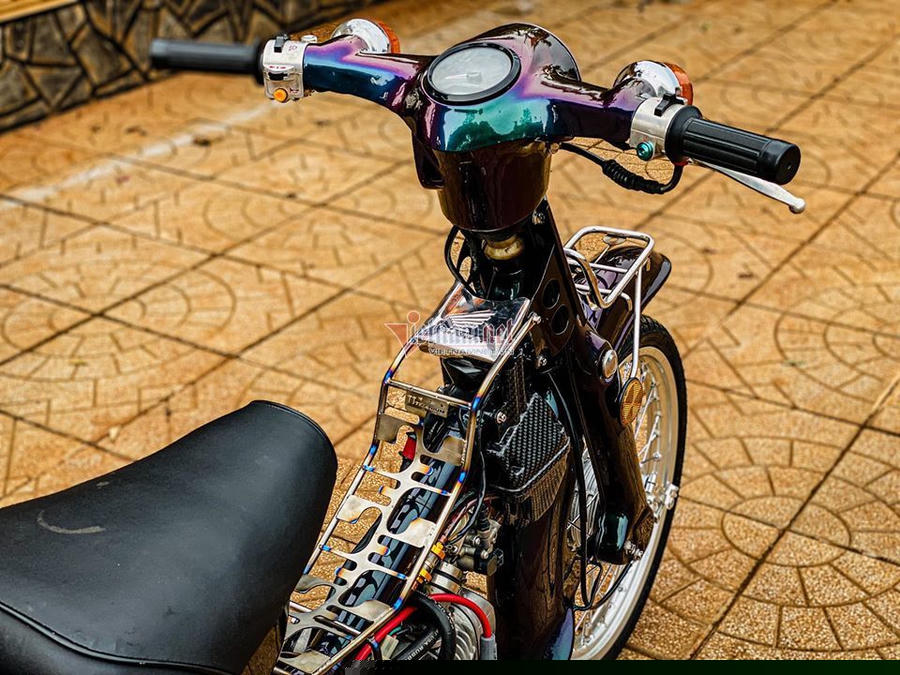 Honda Super Cub 81 độ “thập cẩm” cực chất của dân chơi Bình Phước