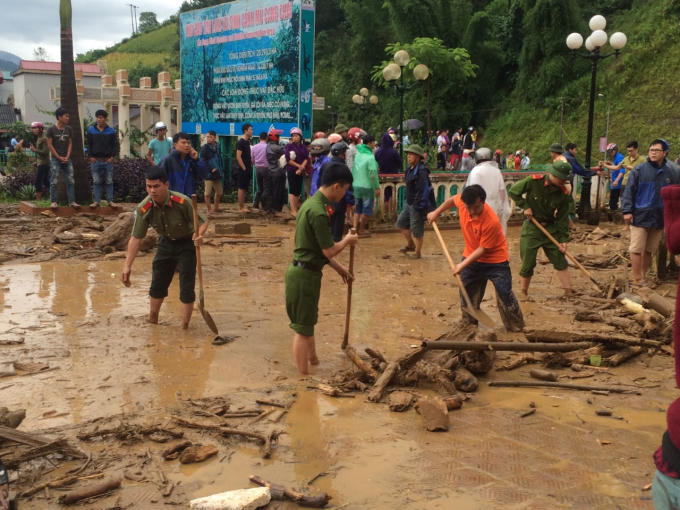 Ngay sau khi nhận được thông tin, huyện Mù Cang Chải đã huy động các lực lượng đến ứng cứu.