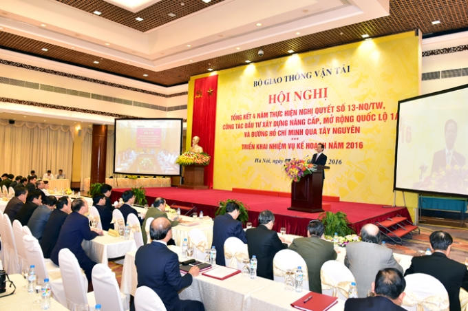 Hạ tầng giao thông đã thay đổi rõ rệt, sau nhiều năm đã giảm số người chết do tai nạn giao thông xuống dưới 9.000 người.