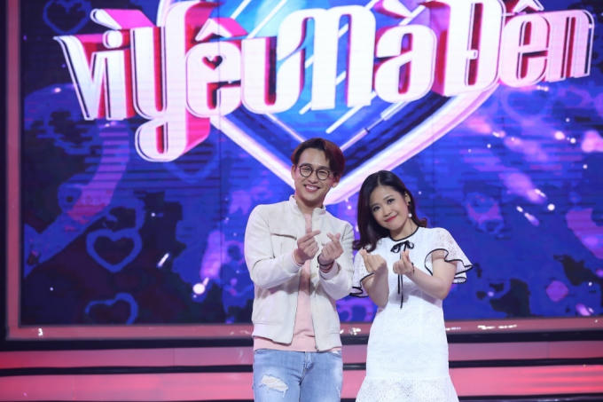 Cao Vy và Quang Bảo trong chương trình Vì yêu mà đến. (Ảnh: Game Show VYMĐ)