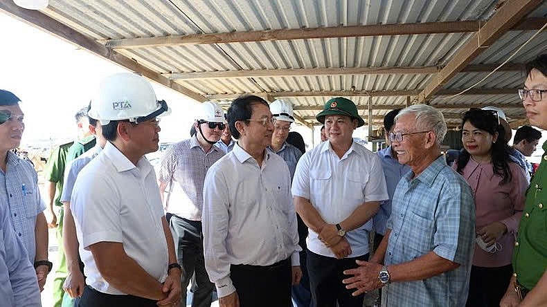Đoàn công tác đã đi khảo sát thực tế tại 2 khu vực xây dựng Nhà máy điện hạt nhân Ninh Thuận 1, Ninh Thuận 2 và ghi nhận một số kiến nghị của người dân.