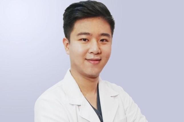 Bác sĩ Đỗ Doãn Bách.