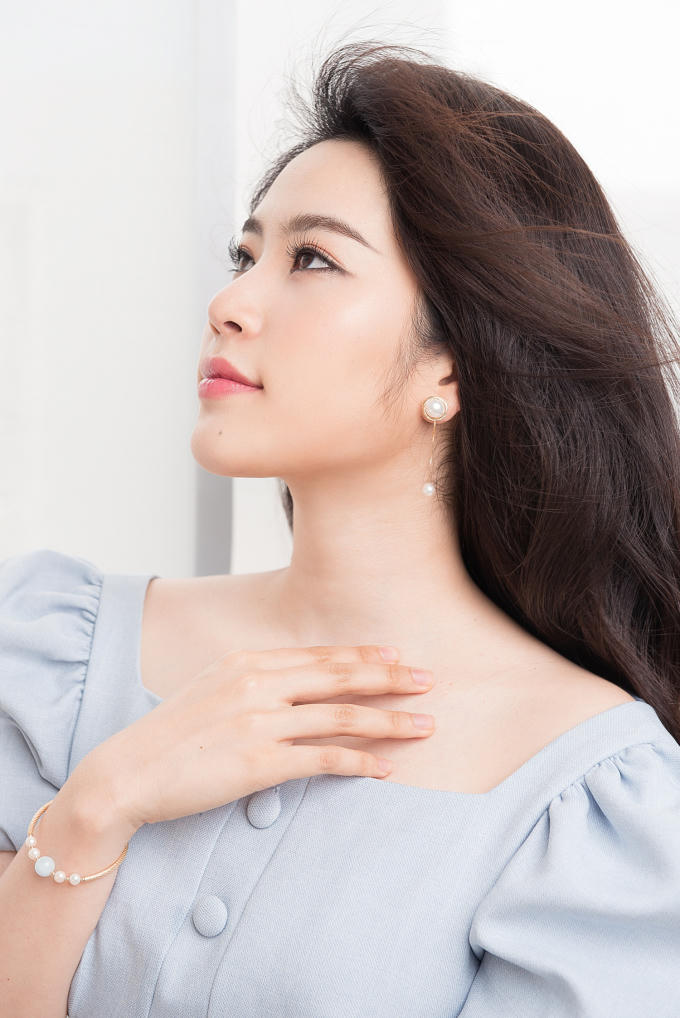 Nam Em: &ldquo;23 tuổi, t&ocirc;i đ&atilde; thấm th&iacute;a mọi nỗi đau&rdquo;