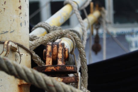 Hệ thống tời, lưới kéo thiết kế không hiệu quả khiến tời liên tục bị đứt - Ảnh: Nguyễn Tú