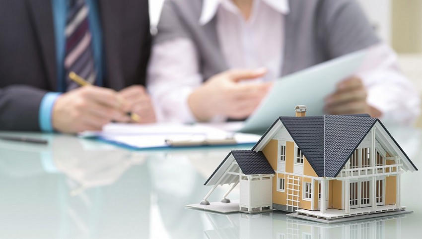 Đứng tên hộ bất động sản và câu chuyện pháp lý. (Hình minh hoạ)