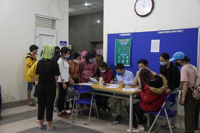 UBND TP. Hà Nội cho biết, 3 tòa nhà ở khu sinh viên Mỹ Đình II có thể làm khu cách ly tập trung cho khoảng 4.800 người.