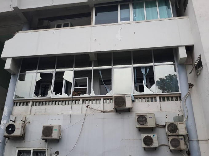 Hiện trường tầng 2 của ngôi nhà, nơi ngọn lửa bùng phát.