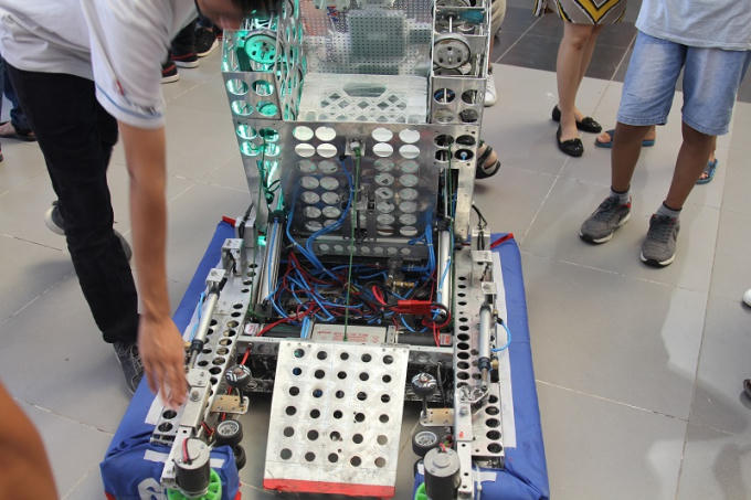 M&atilde;n nh&atilde;n với những sản phẩm c&ocirc;ng nghệ độc đ&aacute;o tại triển l&atilde;m &ldquo;Cơn lốc khoa học&rdquo;