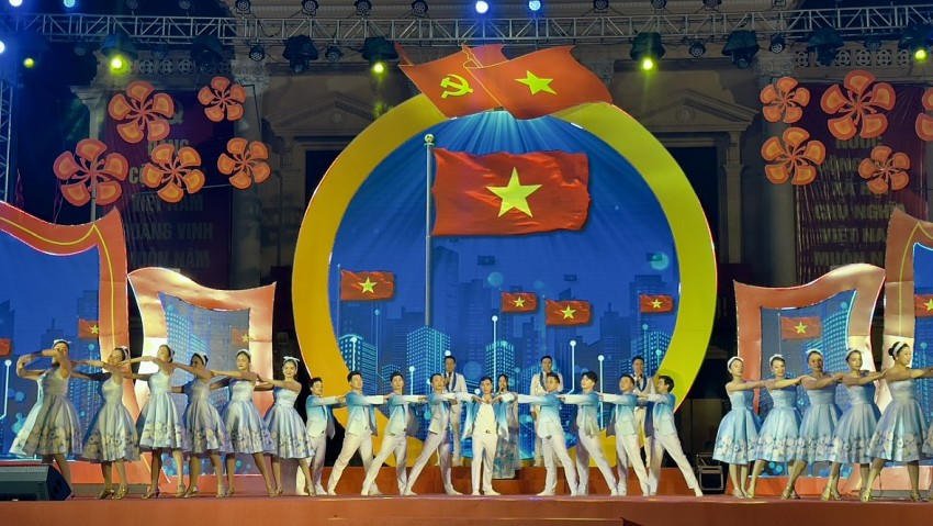 Nhiều hoạt động văn hoá nghệ thuật chào mừng kỷ niệm 95 năm Ngày thành lập Đảng Cộng sản Việt Nam (03/02/1930-03/02/2025).