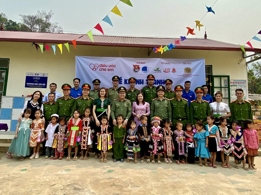 388B324A-1EB0-4C2A-96C1-22E1769A9566.