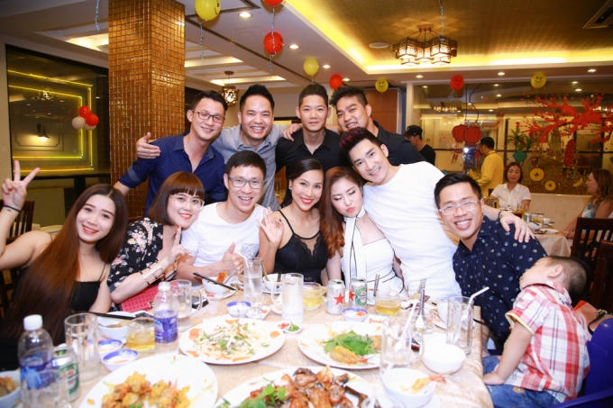 Dàn sao đình đám hộ tụ mừng sinh nhật ca sĩ Quang Hà