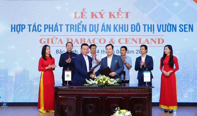 Đại diện Dabaco Group và CenLand ký kết hợp tác phát triển dự án khu đô thị Vườn Sen.