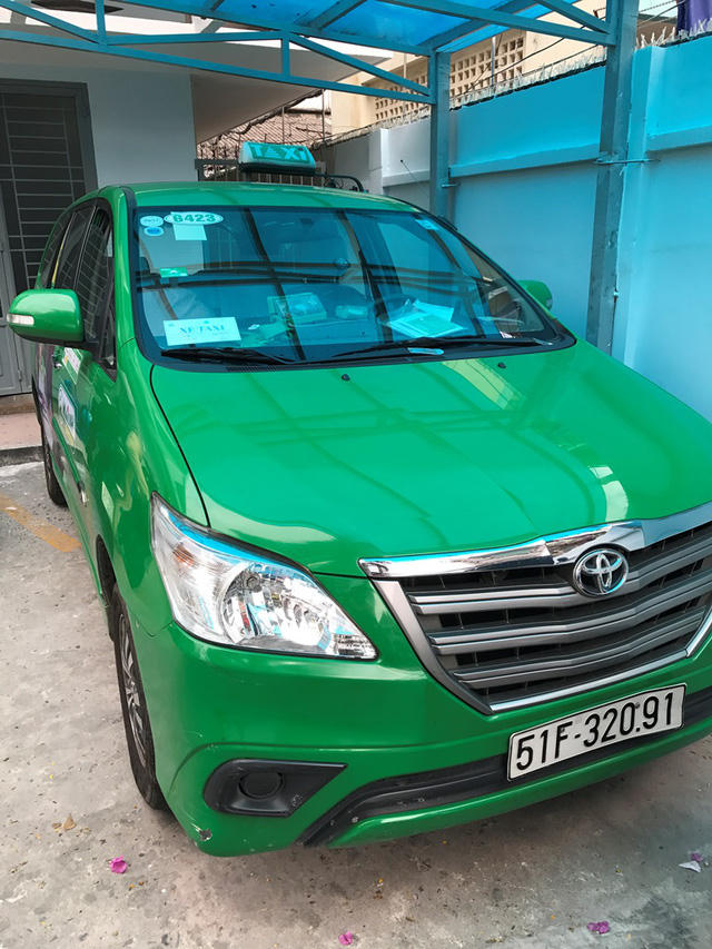 Chiếc xe taxi bị cướp