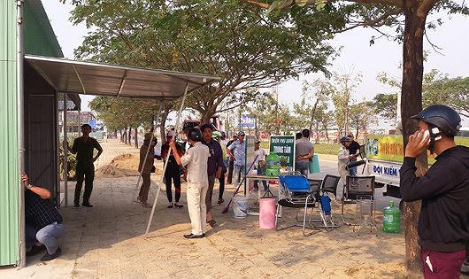 Đội kiểm tra Quy tắc đô thị quân Liên Chiểu.