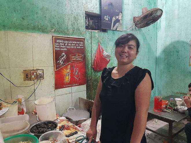 Chị Nguyễn Thị Chung – chủ quán phở 5000 đồng.