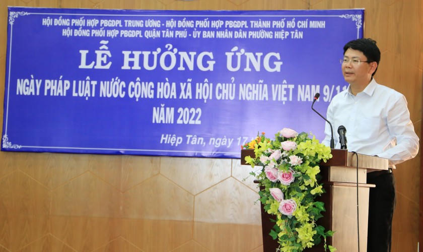 Thứ trưởng Bộ Tư pháp Nguyễn Thanh Tịnh phát biểu chỉ đạo tại buổi Lễ.