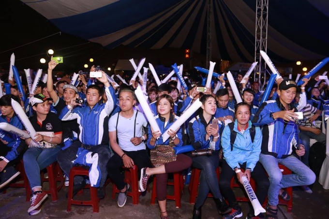Hàng ngàn người đã háo hức ngày hội lớn nhất của những người yêu dòng xe Yamaha.