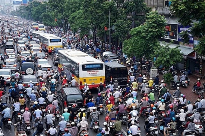 Một số bạn đọc cho rằng, trước khi đề xuất hạn chế xe máy, cần phải xem xét đến quy hoạch, hạ tầng giao thông.