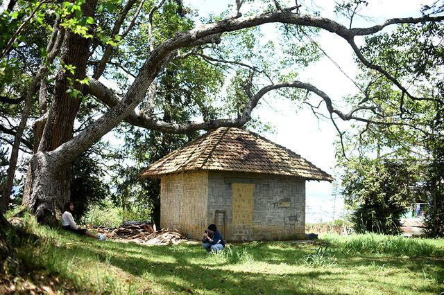 Nét cổ kính yên bình đặc trưng tại khu Dinh tỉnh trưởng.