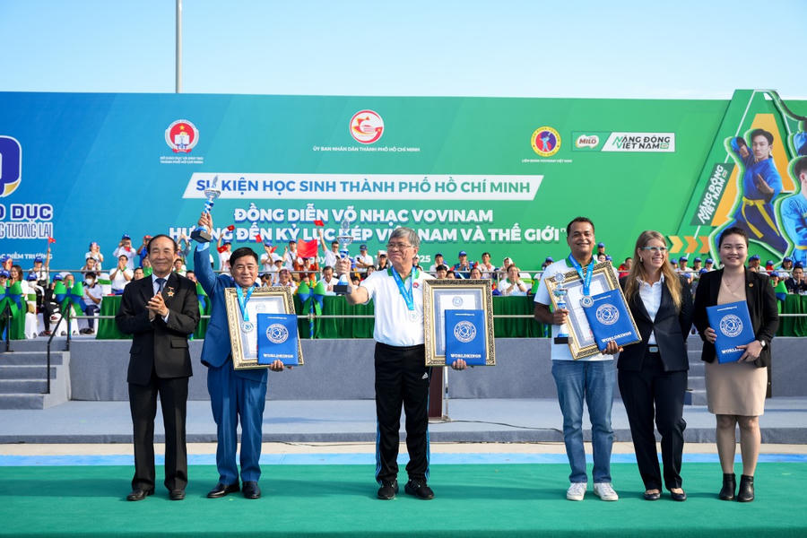 Đồng diễn Vovinam 60.000 học sinh chính thức xác lập kỷ lục kép Việt Nam và thế giới.