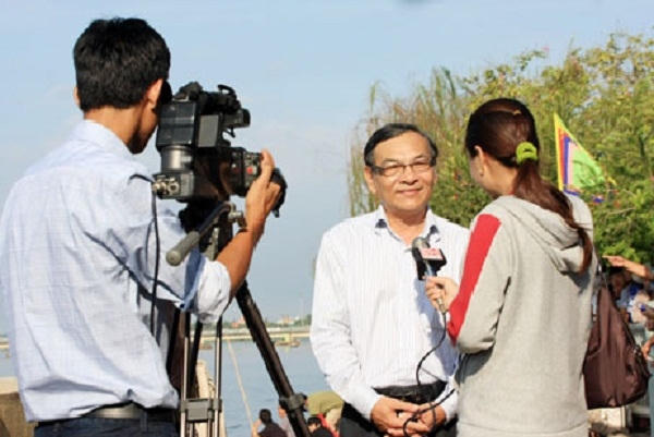 Chấn chỉnh việc phát ngôn không đúng chuẩn mực khi trả lời báo chí. Ảnh internet.