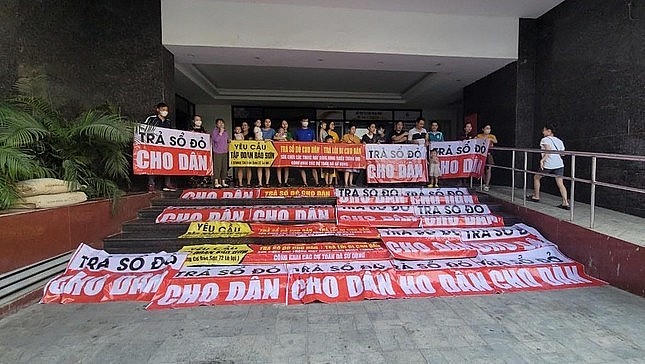 Luật Kinh doanh bất động sản yêu cầu Chủ đầu tư phải giải chấp trước khi bán, hoặc cho thuê nhà ở hình thành trong tương lai.