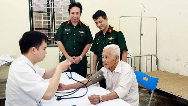 Quân đội tổ chức nhiều hoạt động tri ân người có công