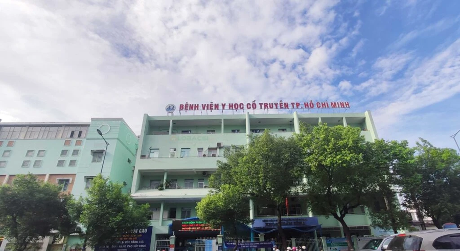 Sở Y tế TP HCM yêu cầu Bệnh viện Y học cổ truyền TP HCM làm rõ thông tin liên quan hoạt động thực hành cấp giấy phép hành nghề. (Ảnh: Internet)