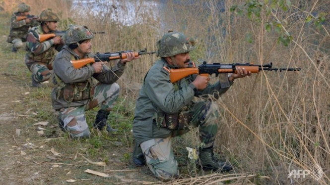 Binh sĩ Ấn Độ mất vị trí chốt gác tại căn cứ không quân ở Pathankot. (Ảnh: AFP)