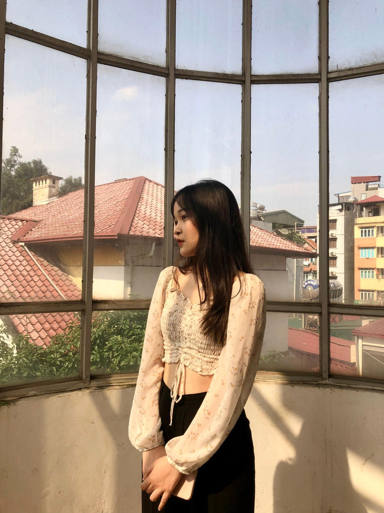 Quỳnh Trang cho rằng việc thử một món ăn mới không có gì là to tát. Quan trọng là dám thử, dám làm những điều mình muốn (Ảnh: NVCC).