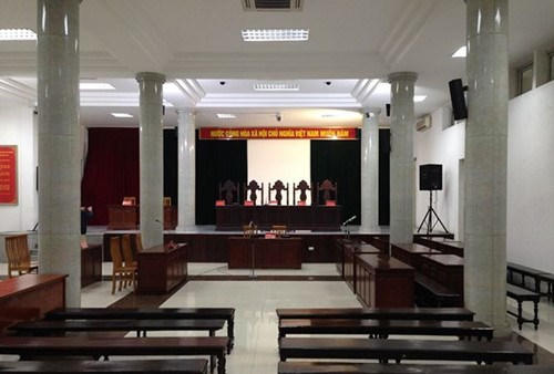 Cận cảnh nơi sẽ xét xử ông Đinh La Thăng ngày 8/1. (Ảnh: báo Tiền Phong)