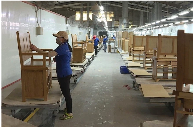 Sản xuất đồ gỗ xuất khẩu tại Bình Dương