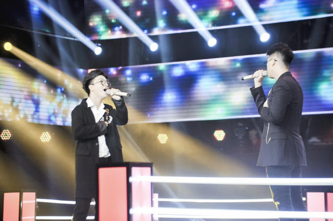 The Voice: Sau tất cả, Thu Phương bấm cứu ch&agrave;ng trai mang