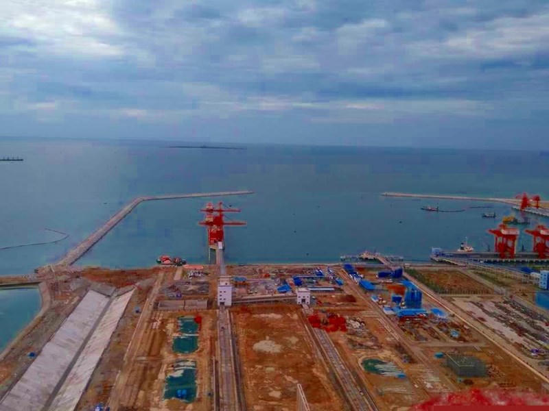 Một góc Trung tâm Điện lực Vĩnh Tân.