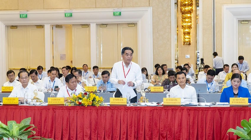 Phó Chủ tịch UBND tỉnh Bình Dương, ông Nguyễn Lộc Hà thay mặt lãnh đạo tỉnh Bình Dương kiến nghị Thủ tướng các giải pháp khơi thông nguồn lực năm 2025.