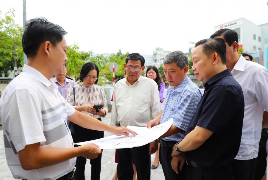 Đoàn công tác của UBND tỉnh kiểm tra công tác chuẩn bị Diễn đàn OCOP