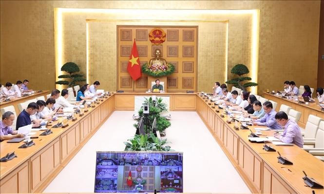 Phó Thủ tướng Chính phủ Trần Hồng Hà chủ trì cuộc họp. (Ảnh: TTXVN)