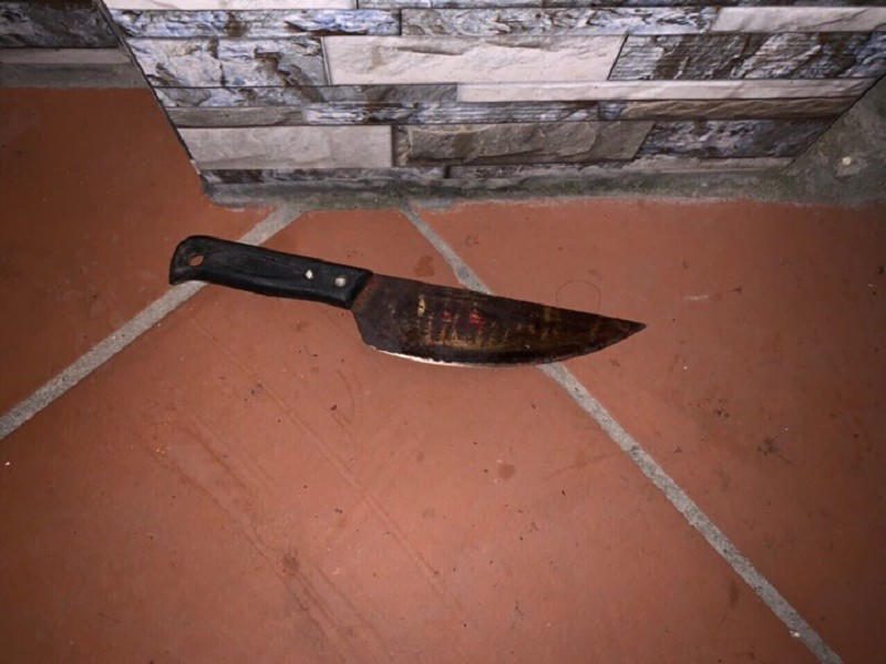 Hung khí ông C sử dụng đâm bà B.